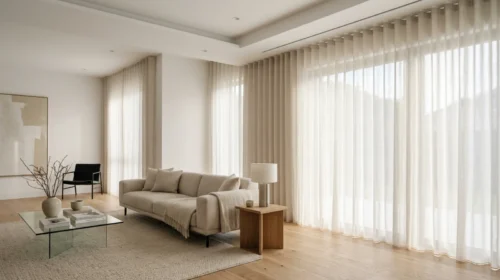 Penggunaan Rel Gorden yang Tersembunyi (Hidden Track Ceiling Flush)